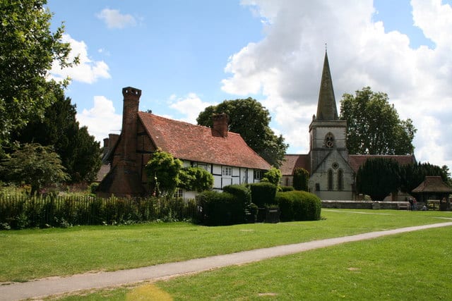 Walk between the two B’s – Brockham to Betchworth