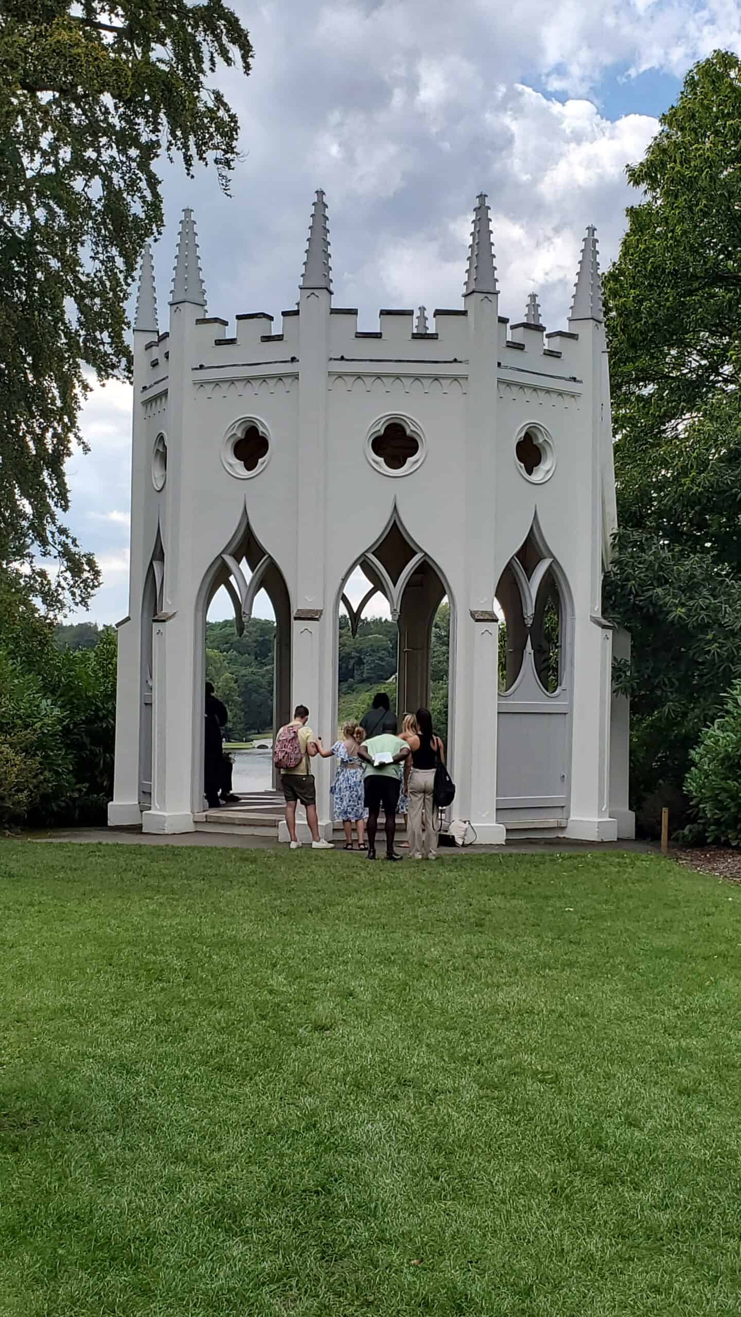 Guided Tour of Painshill Park
