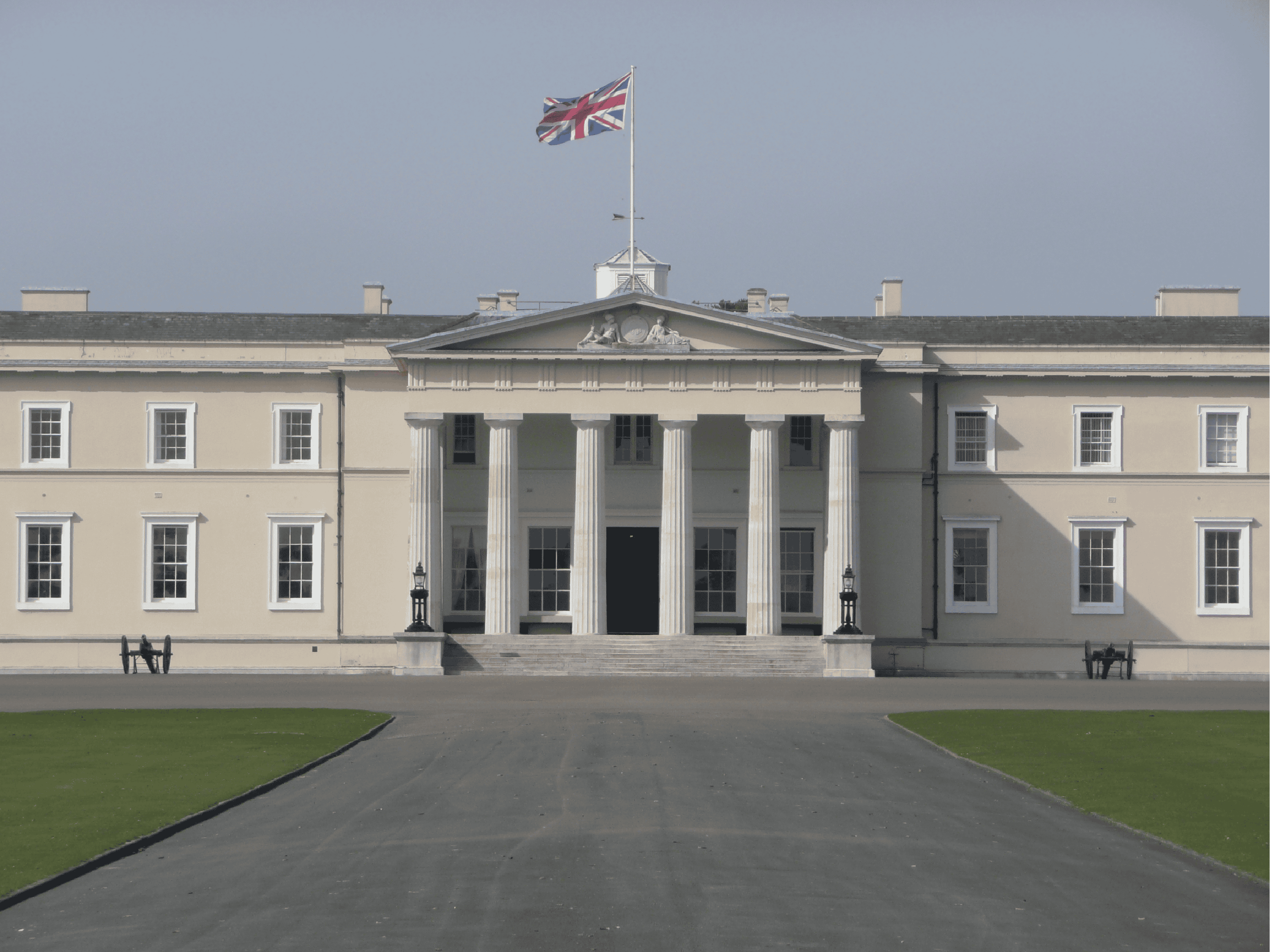 Tour around The Royal Military Academy Sandhurst (RMAS)